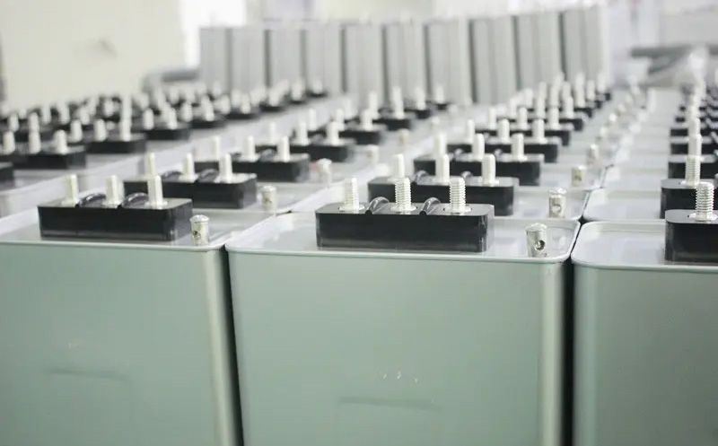 低壓電力電容器的智能化特點(diǎn)有哪些？